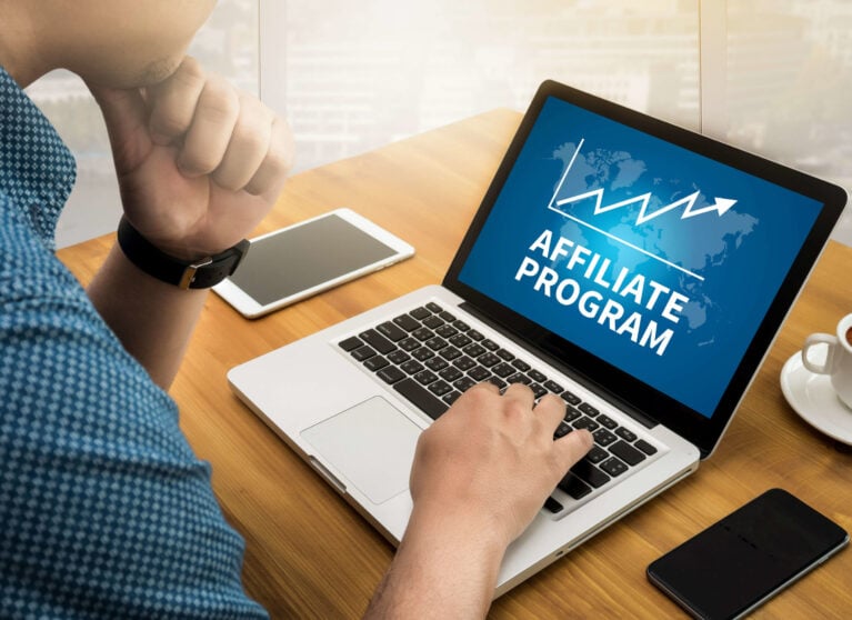 From Side Hustle to Six Figures: How Real People Turned Clicks into Clients with Affiliate Marketing
